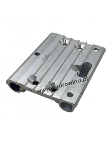 Element wypelniajacy roll stopu...