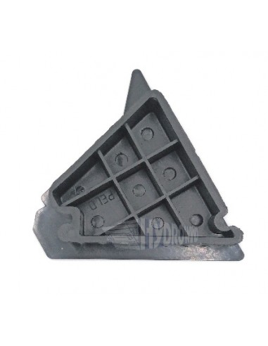 33. Zatyczka trójkątna MBB - lewa