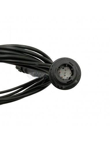 Przewód połączeniowy ładowania...