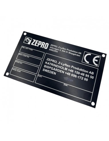 35. Tabliczka znamionowa Zepro