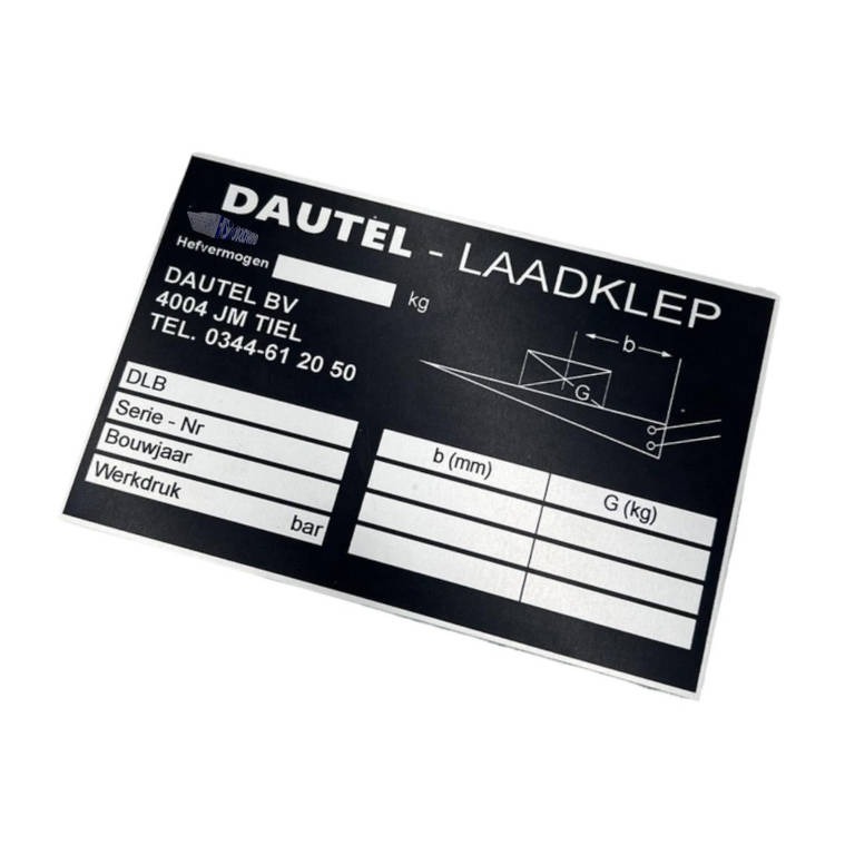 Tabliczka znamionowa windy załadowczej – gdzie ją znaleźć i co powinna zawierać?